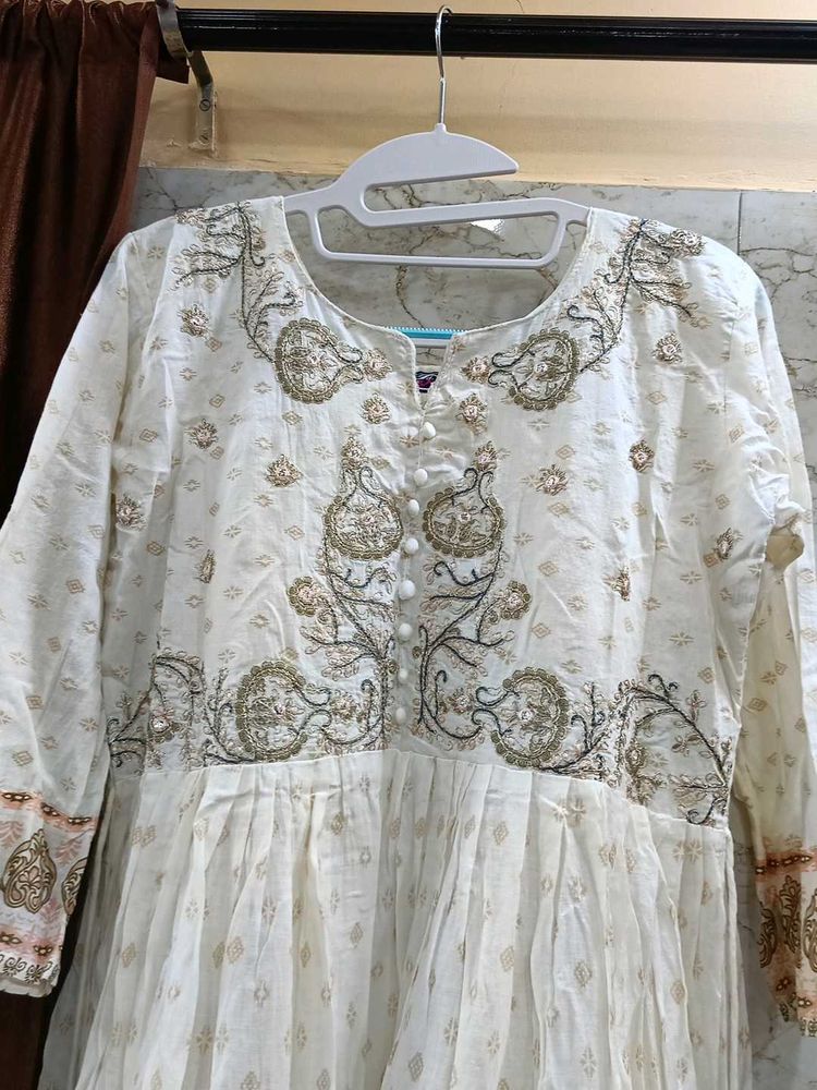 Elegant Embroidered long Anarkali Kurta with Pant
