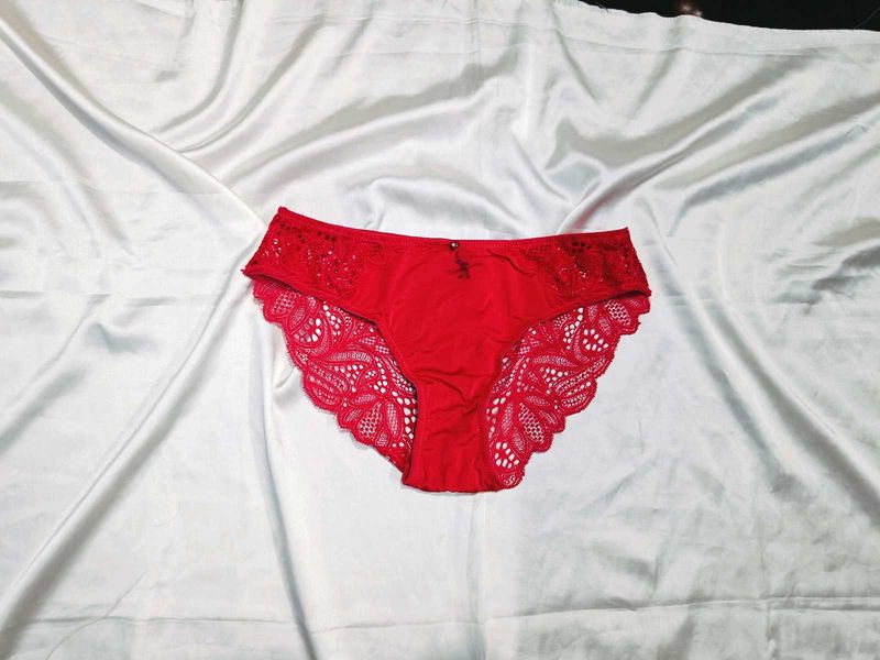 🇳🇿💫🎀Red Lace Trim Briefs