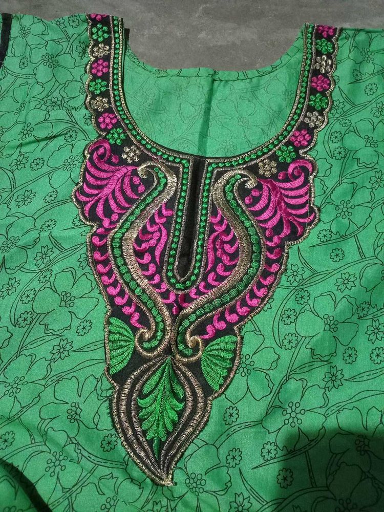 Embroidered Green Kurta