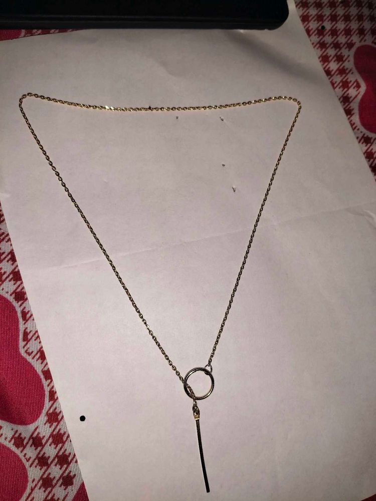 Elegant Gold Circle Bar Necklace