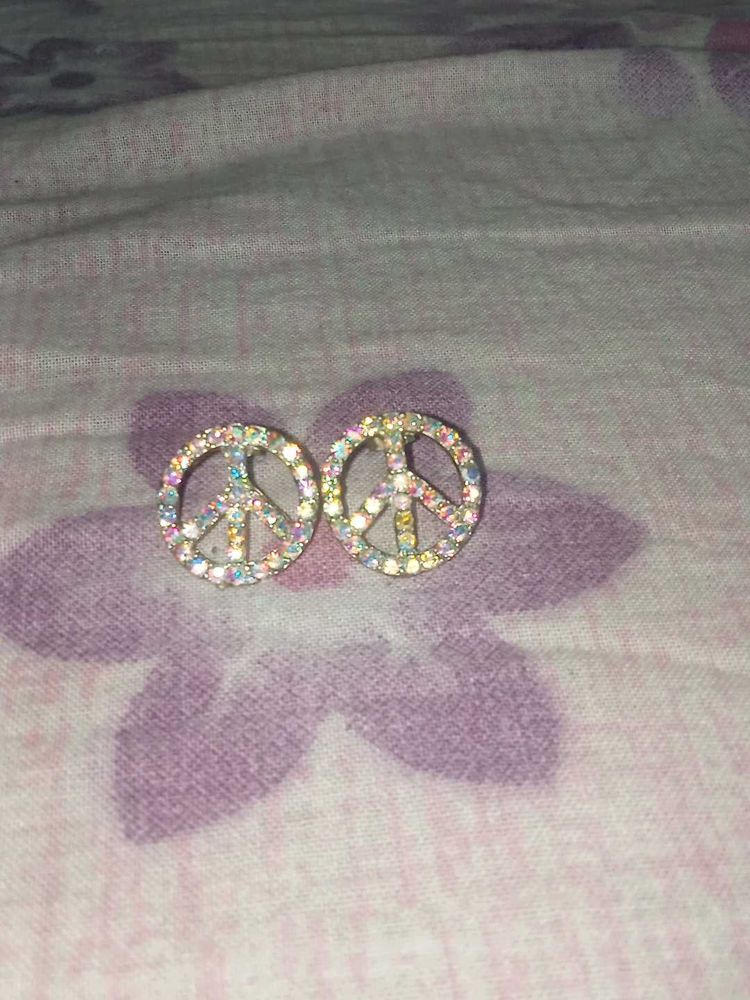 uv Sparkling vintage Peace Sign Earrings
