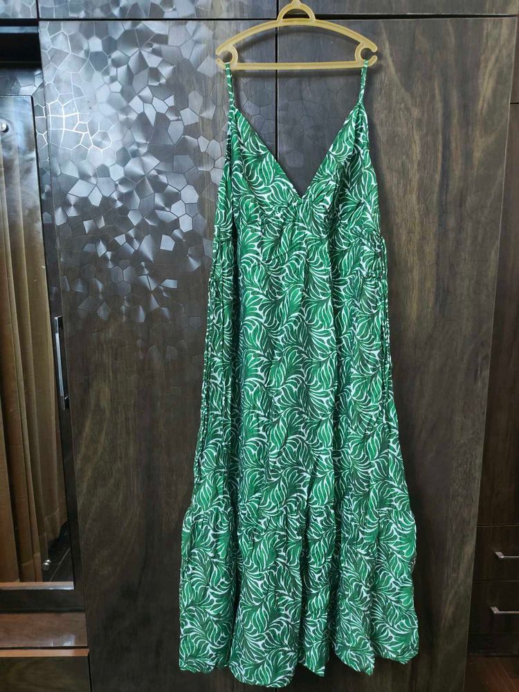 H&amp;M Tropical Green Leaf Print Dress