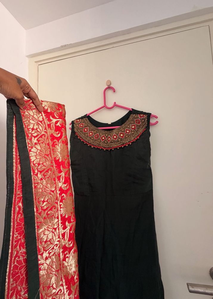 dark green Kurta with Red Dupatta heavy neckline