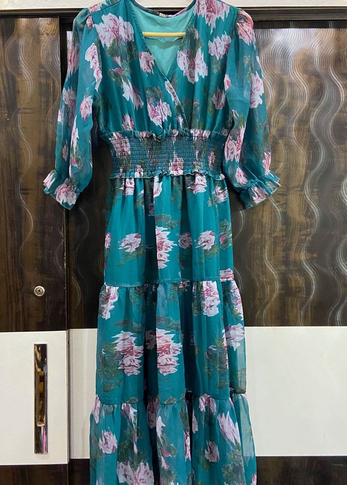 Chic Floral Maxi Dress