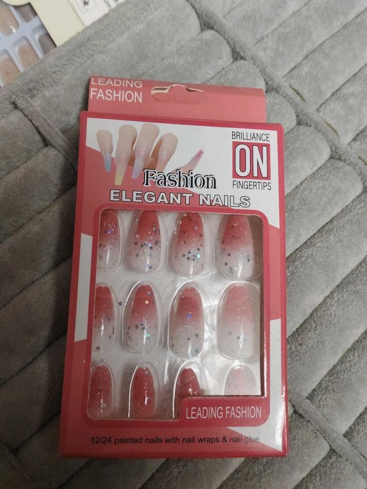 Elegant Fashion Fingertips - False Nails