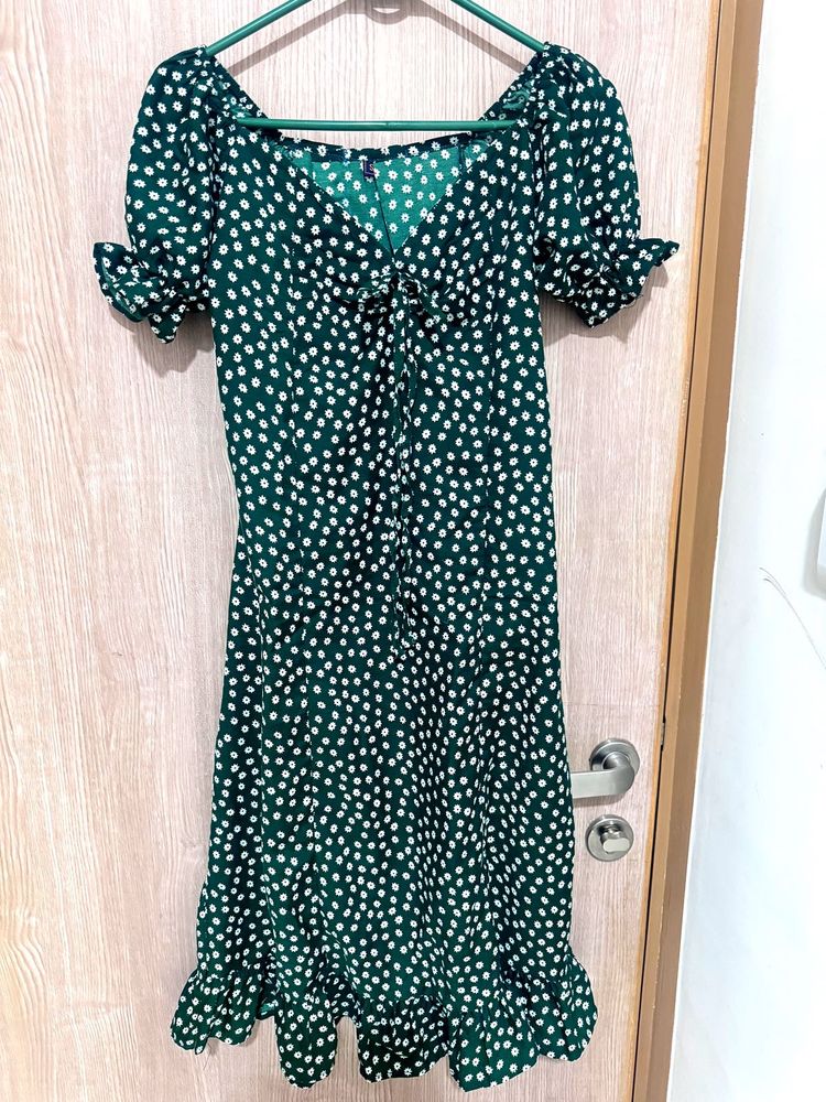 Chic Green Floral Print Midi Dress