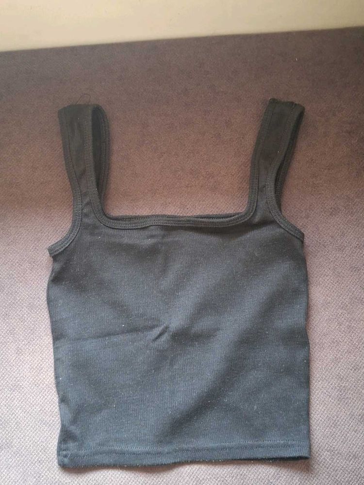 black tank top