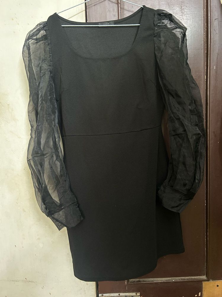 Chic Black Dress with Sheer Puff Sleeves