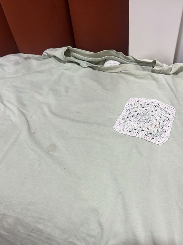 Light Green T-Shirt with Crochet Pocket