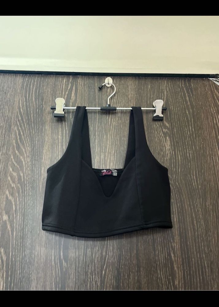 Sleek Black V-Neck Crop Top