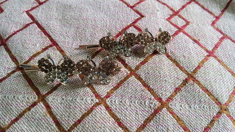 It's a  Stoned Hair Pin