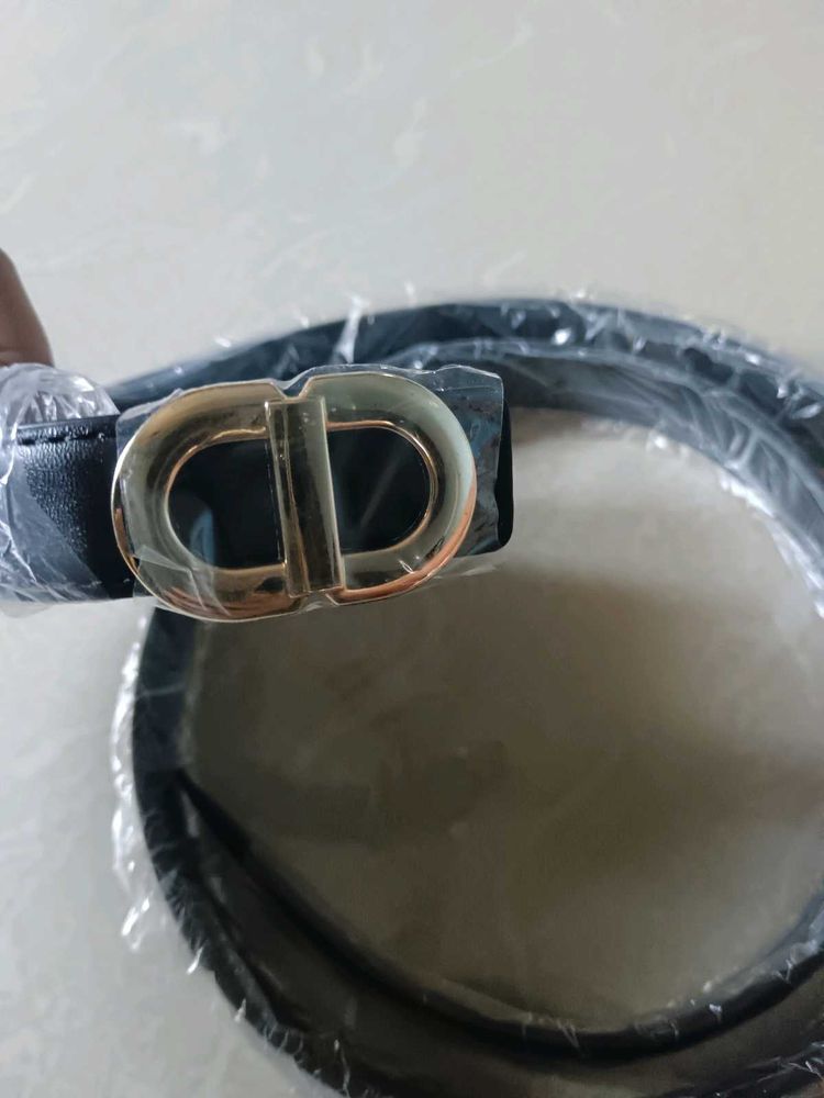 🇮🇹Stylish Black Belt with Gold Buckle