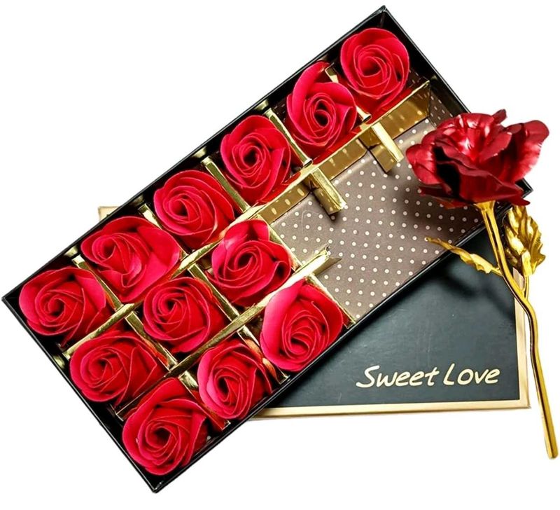 Metal red rose gift set