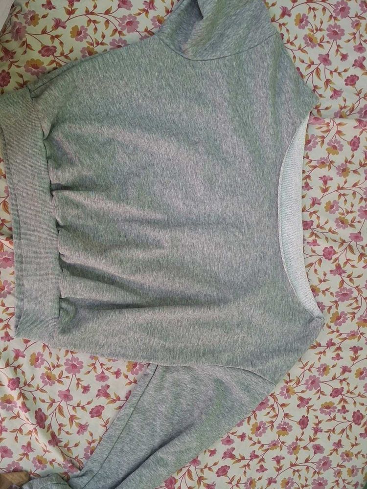Grey Cropped off shoulder Sweatshirt from savana
