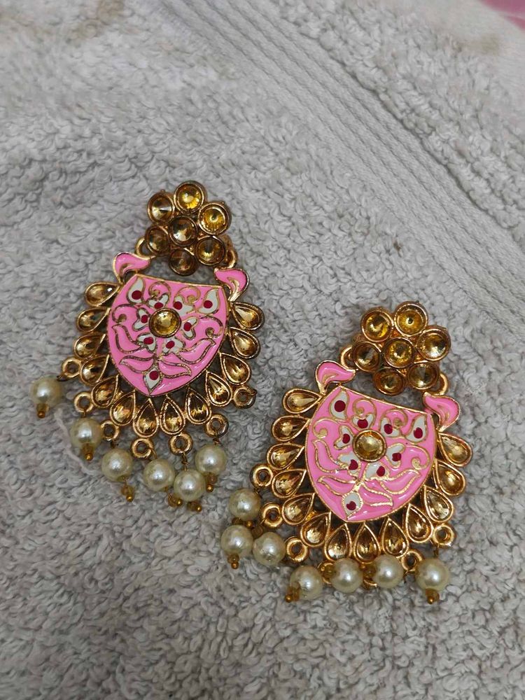 Elegant Pink &amp; Gold Pearl Earrings