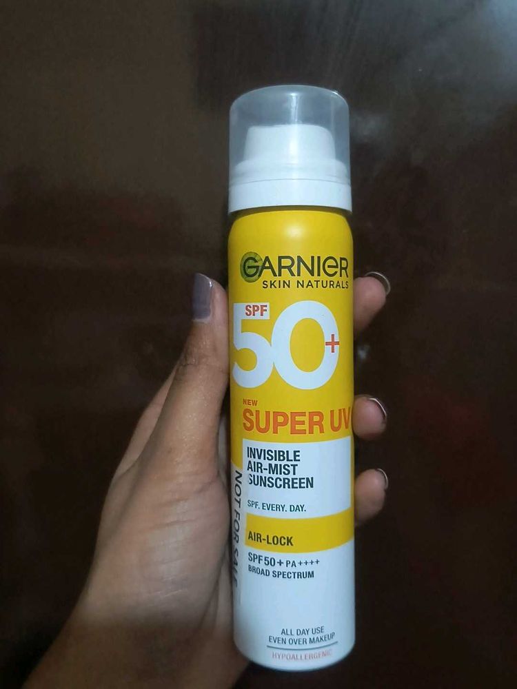 Garnier Super UV SPF 50+ Sunscreen Spray