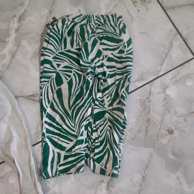 Green Leaf Print Palazzo Pants