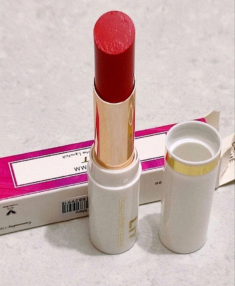 Myglamm Lit Creamy Matte Lipstick