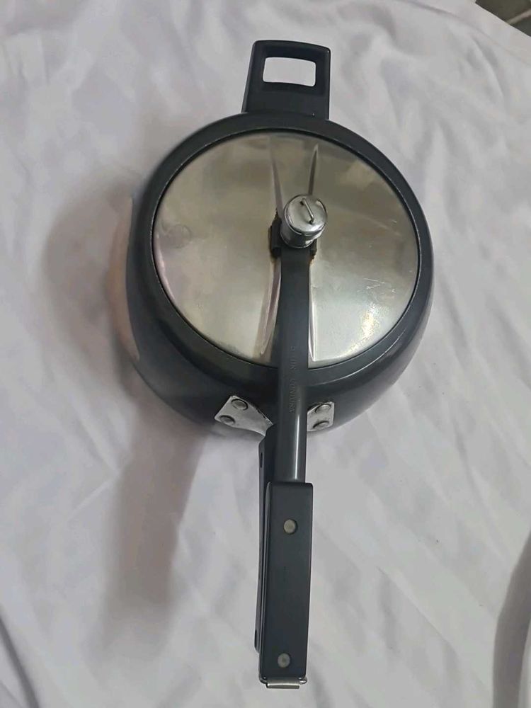 Pressure Cooker