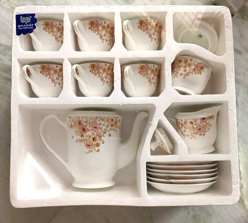 Brand New Floral Tea Set