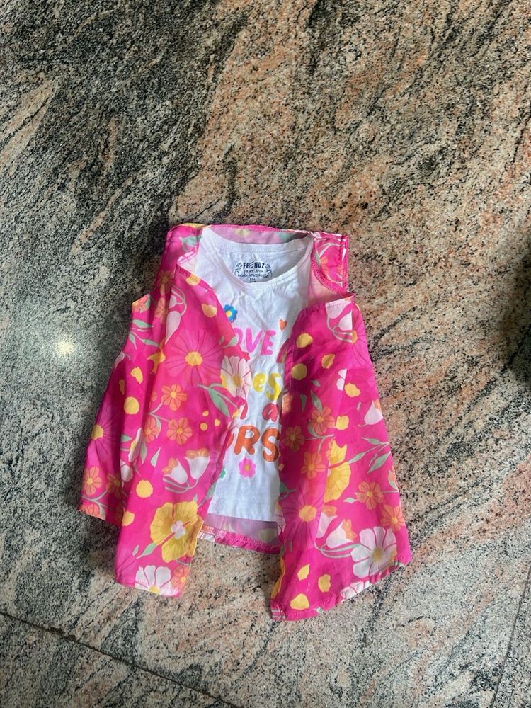 Floral Print T-shirt and Shrug Set
