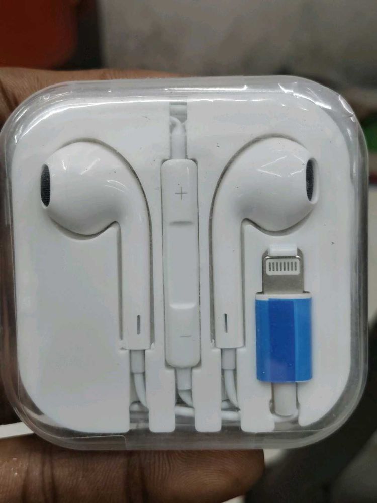 Wired Earphones with Lightning Connector