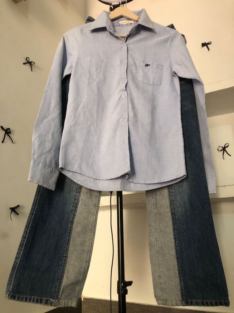Light Blue Collared Shirt🕶️👜