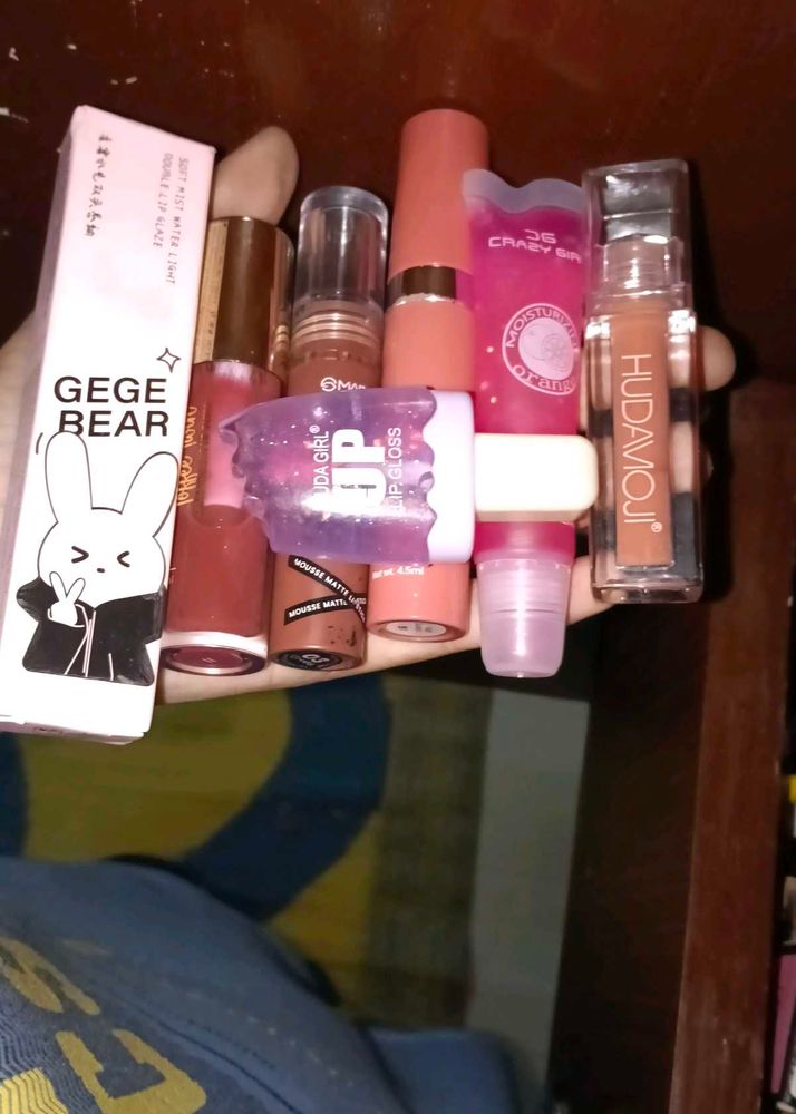 Set of 3 Lip gloss Mars, Huda, Crazy Beauty