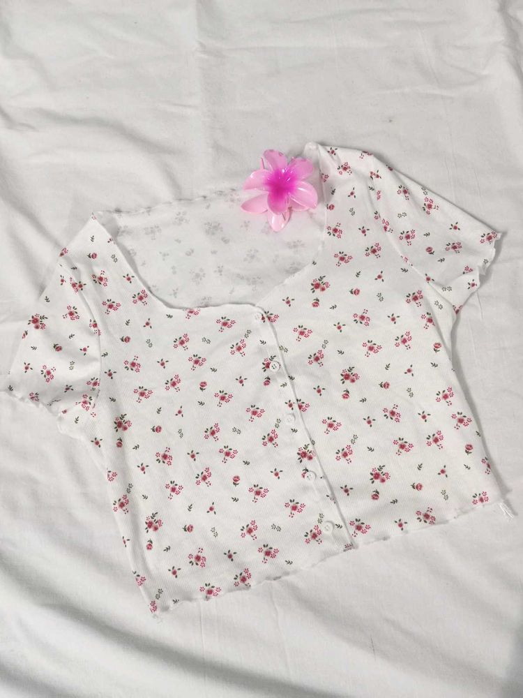Printed floral top🌸 ( Summer )