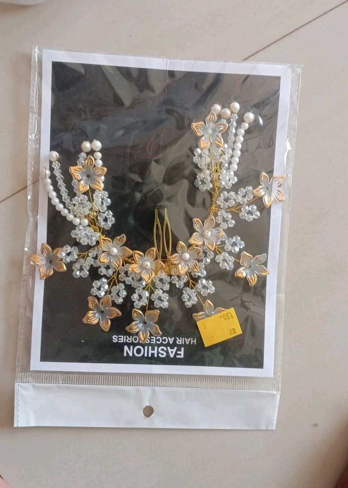 Elegant Floral Hair Comb