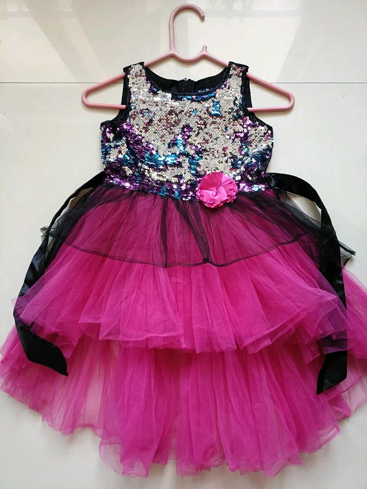 Girls Sparkly Sequin Dress