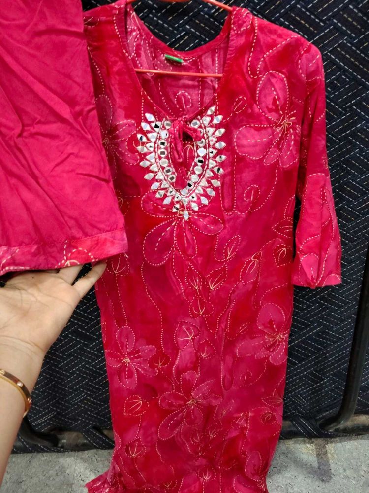 Vibrant Pink Kurta Set with Mirror Work