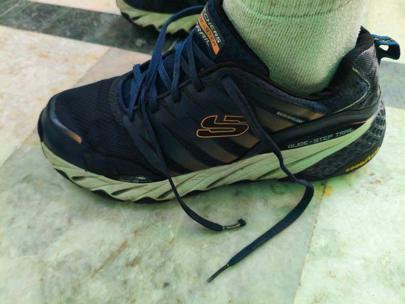 Skechers Glide-Step Trail Shoes