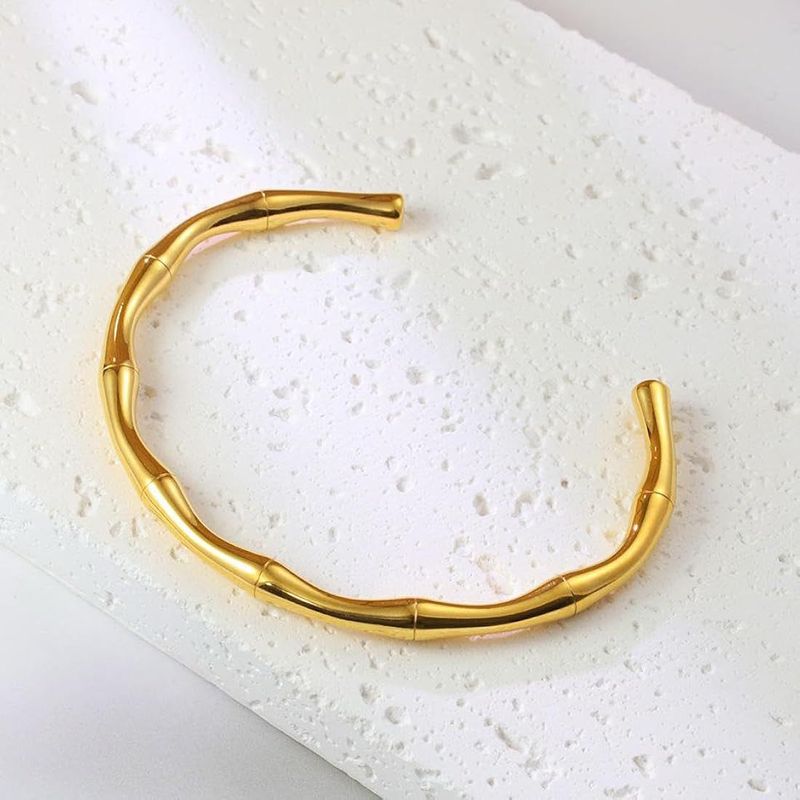 Elegant Gold Bamboo Bangle Bracelet