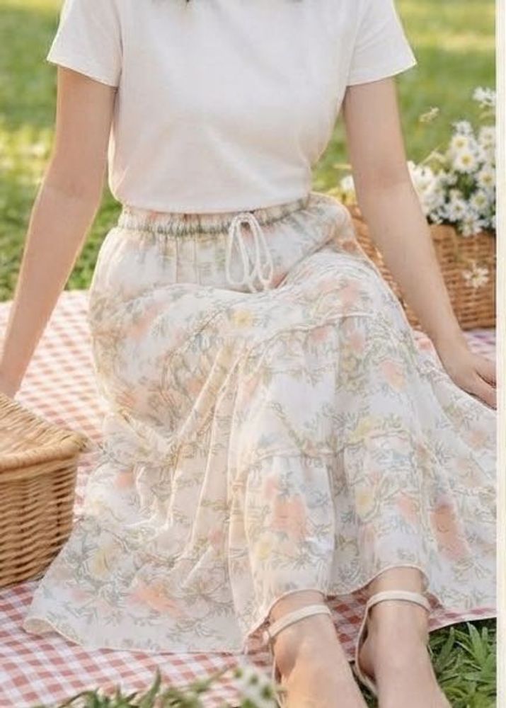 Flowy Floral Maxi Skirt