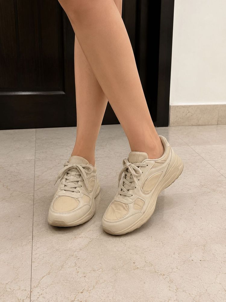Luna Blu Comfortable Sneakers