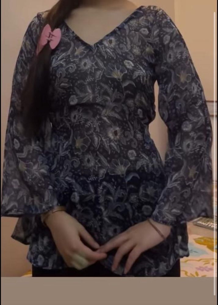 Floral print kurti with adjustable corset bac