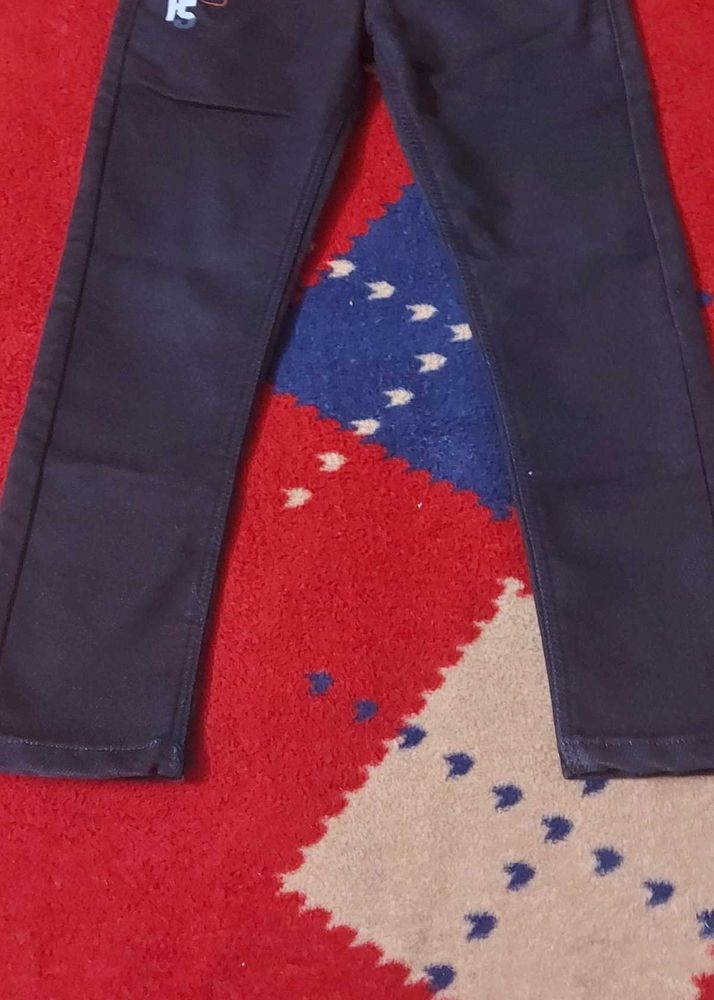 black Jeans