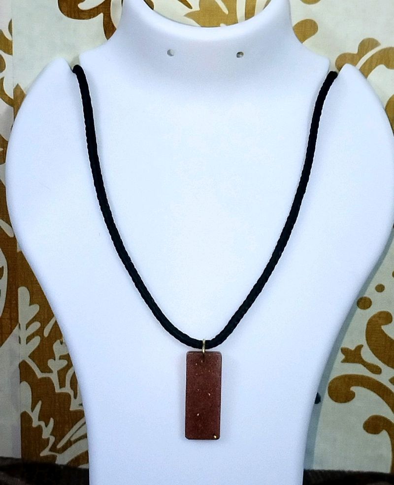 Pendent brown Resin shinning/trend/unique