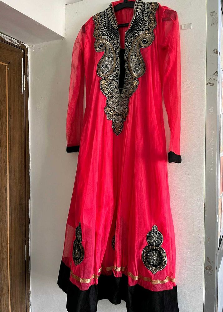 Elegant Pink Embellished Kurta