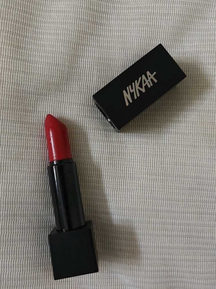 Nykaa Pink Paradise Lipstick
