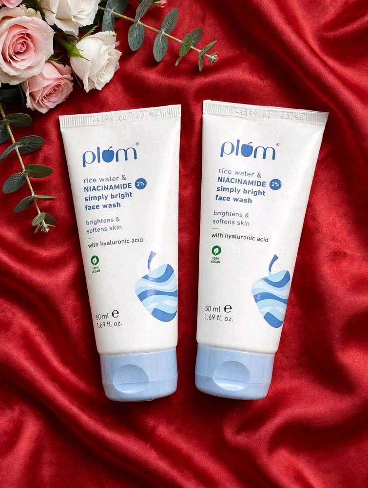 2 Plum Rice Water &amp; Niacinamide Face Wash