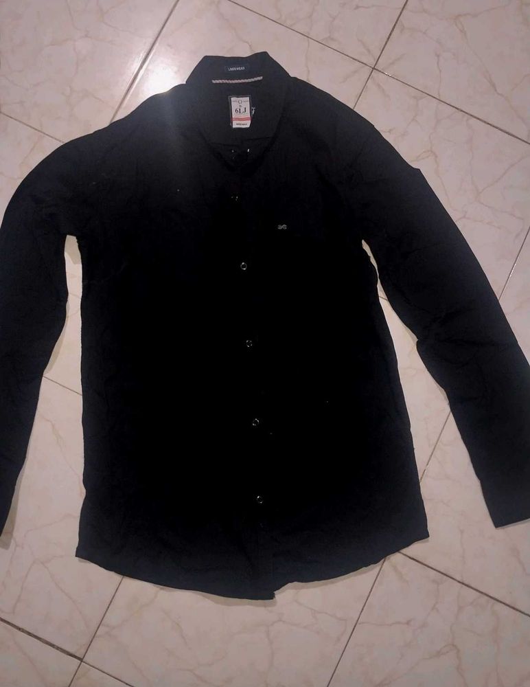Classic Black Men's Shirt