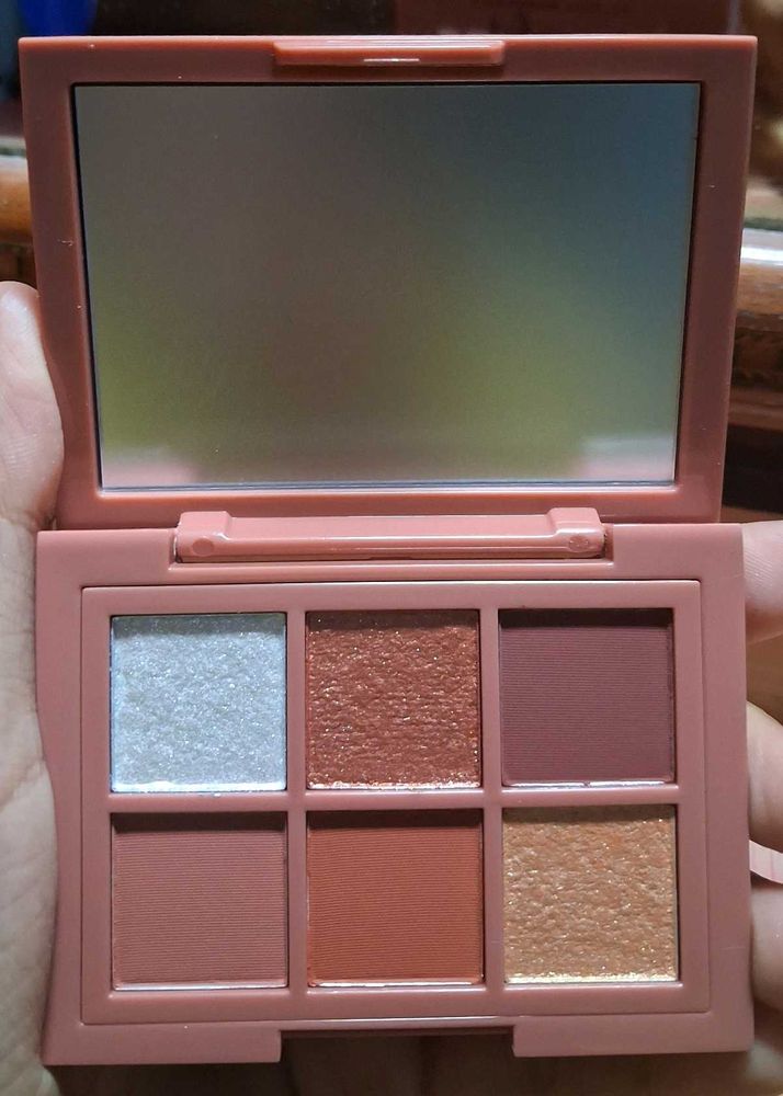 MARS IMPERIAL EYESHADOW PALETTE