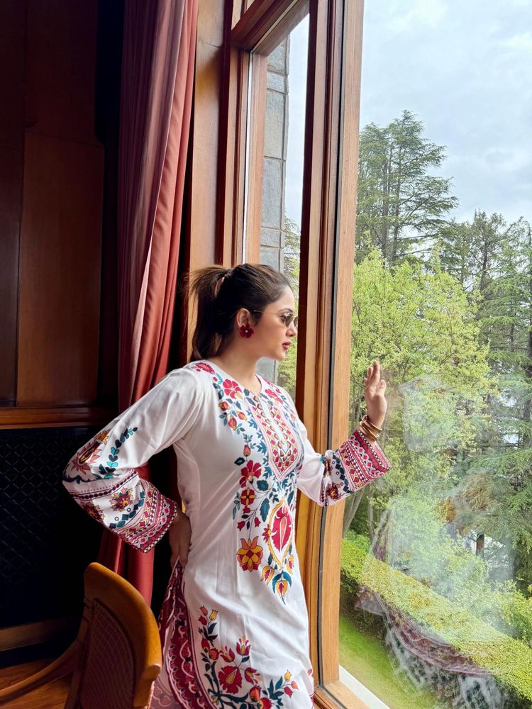 Embroidered White Kurta