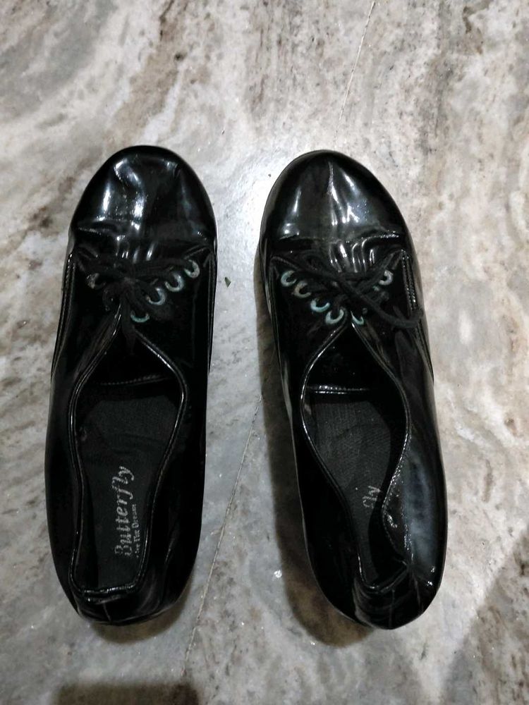 Butterfly Casual Shoes