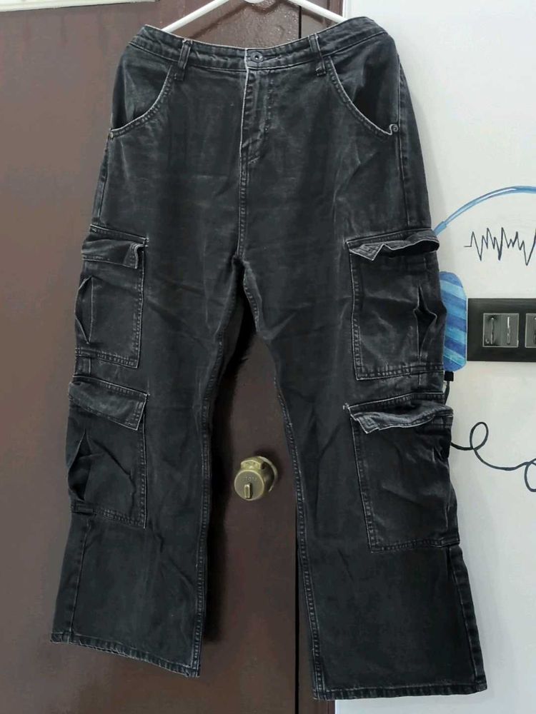Black Cargo Pants