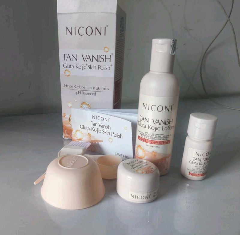 Niconi Tan Vanish Gluta-Kojic Skin Polish Kit