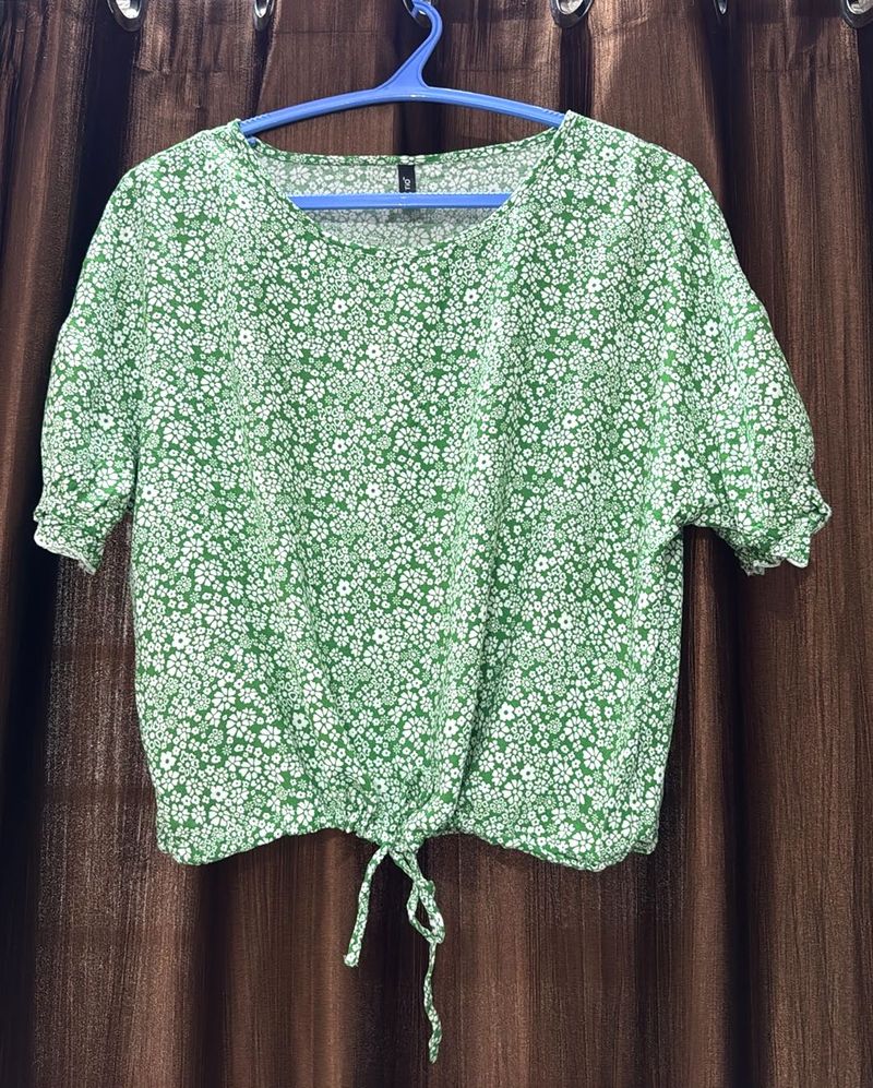 Green Floral Print Tie-Up Top