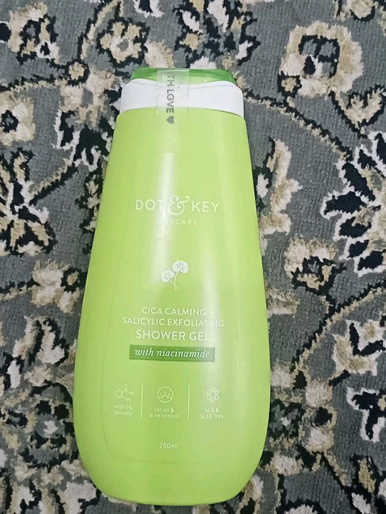 Dot &amp; Key Cica Calming Shower Gel